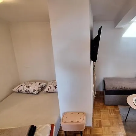 Апартаменты Ellye